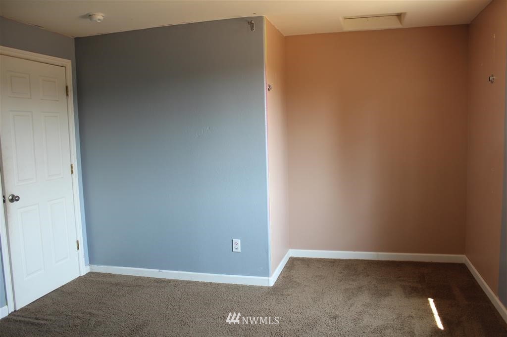 8005 188th Avenue Southwest Rochester, WA 98579 - Photo 11 of 25 Gallery Image 11
