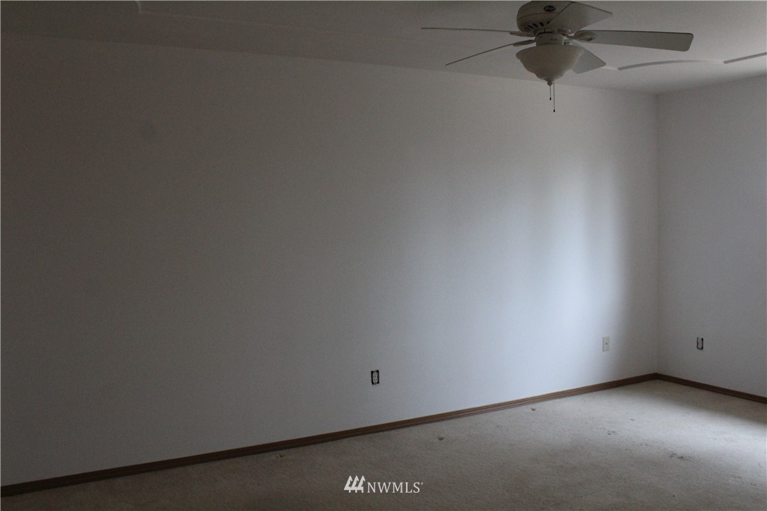 8005 188th Avenue Southwest Rochester, WA 98579 - Photo 14 of 25 Gallery Image 14