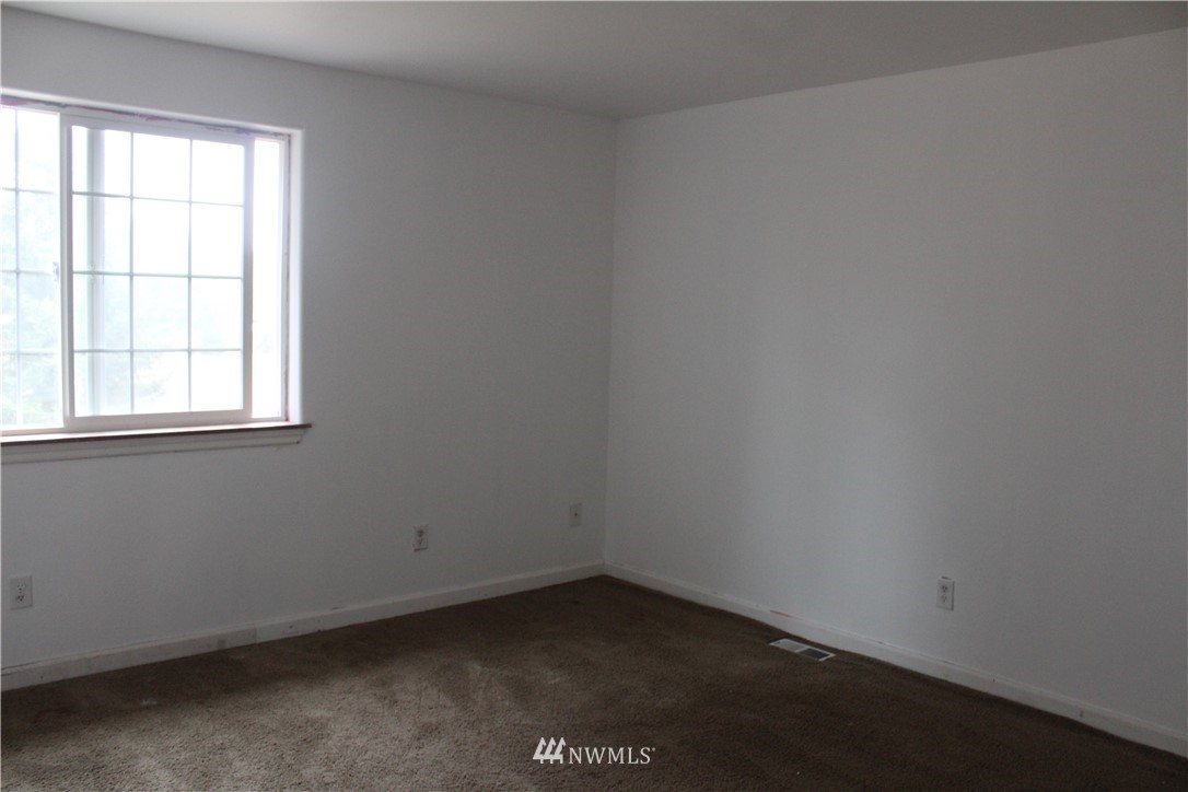 8005 188th Avenue Southwest Rochester, WA 98579 - Photo 17 of 25 Gallery Image 17