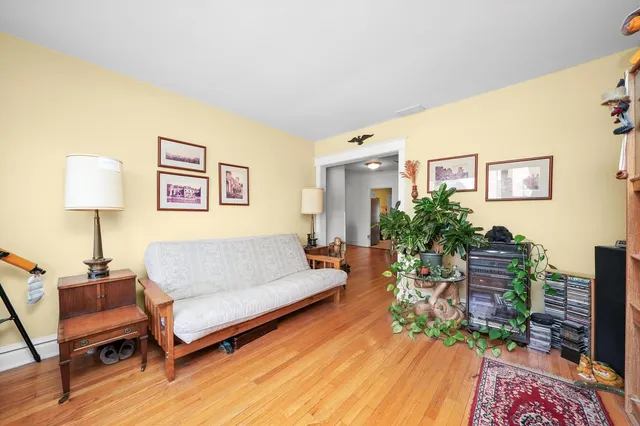 $556,800 | 1303 West Chicago Avenue, Chicago, IL 60642