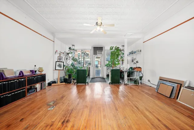 $556,800 | 1303 West Chicago Avenue, Chicago, IL 60642