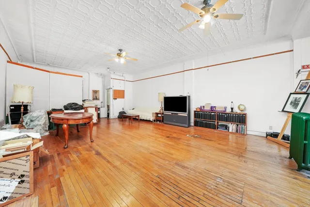 $556,800 | 1303 West Chicago Avenue, Chicago, IL 60642