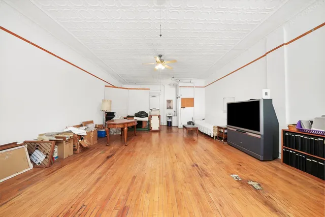 $556,800 | 1303 West Chicago Avenue, Chicago, IL 60642