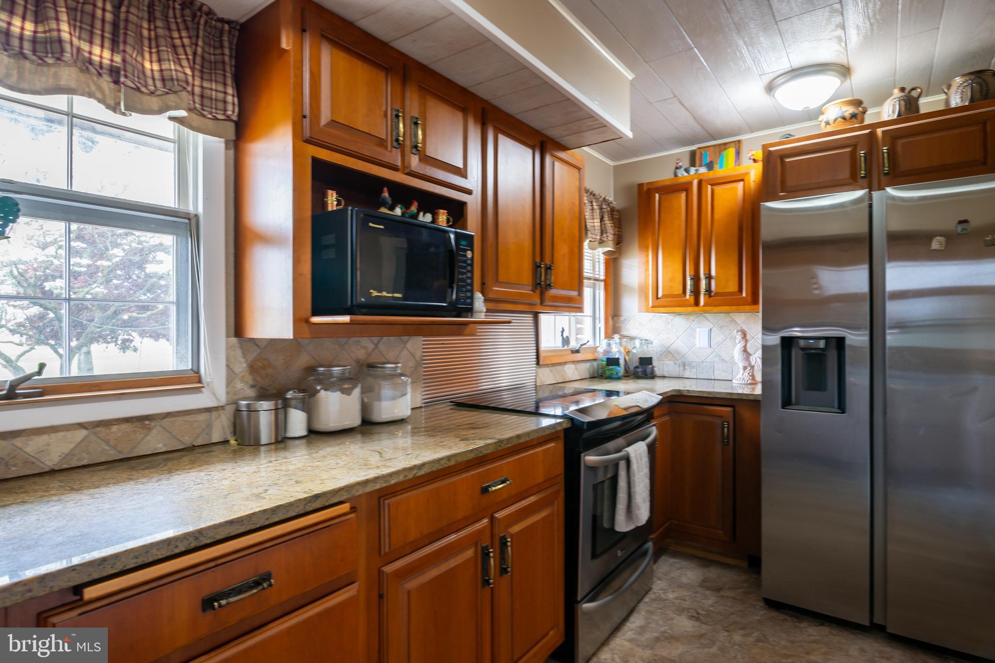 3422 Levans Road Allentown, PA 18104 - Photo 16 of 30 Gallery Image 16