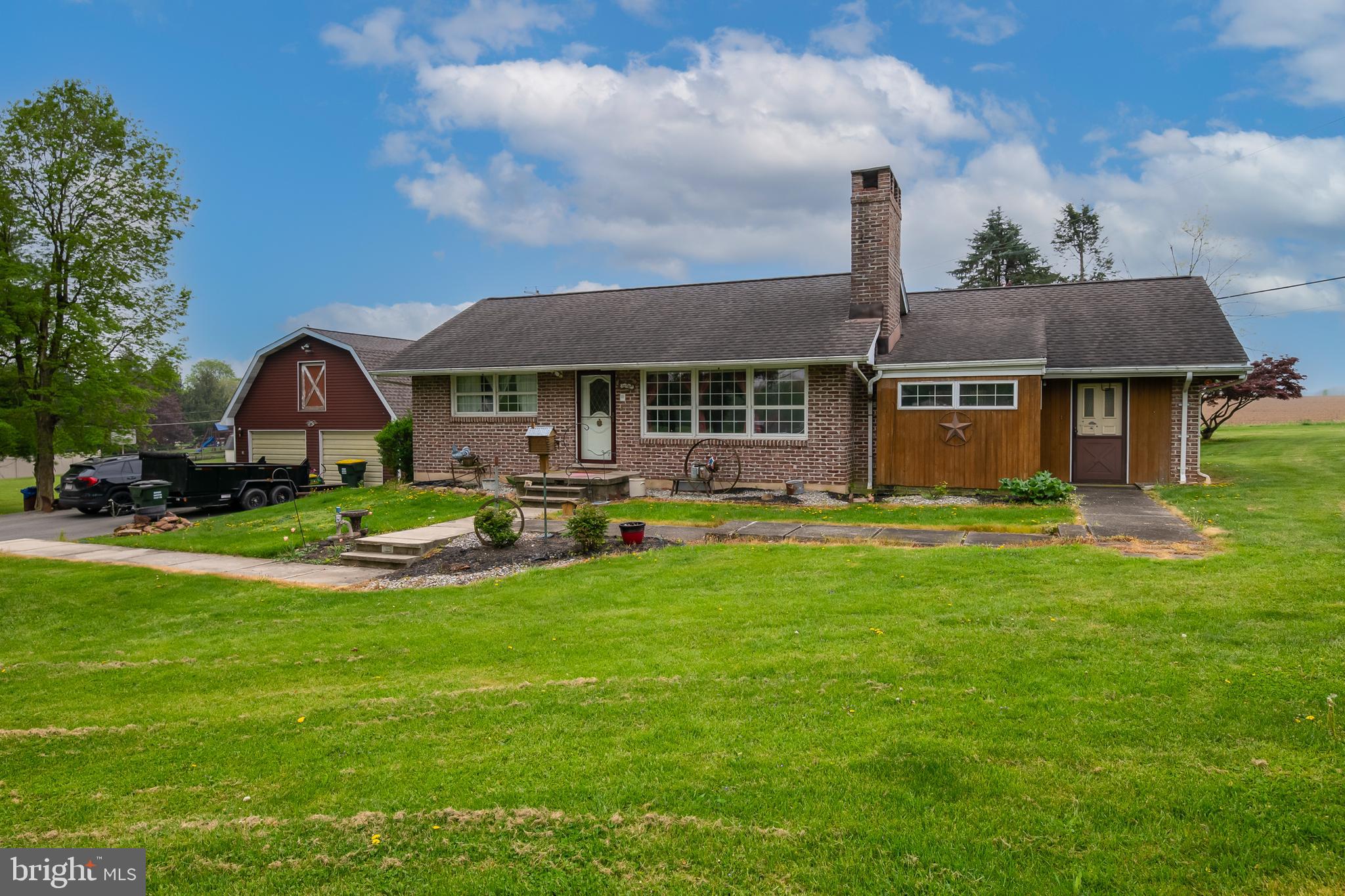 3422 Levans Road Allentown, PA 18104 - Photo 2 of 30 Gallery Image 2