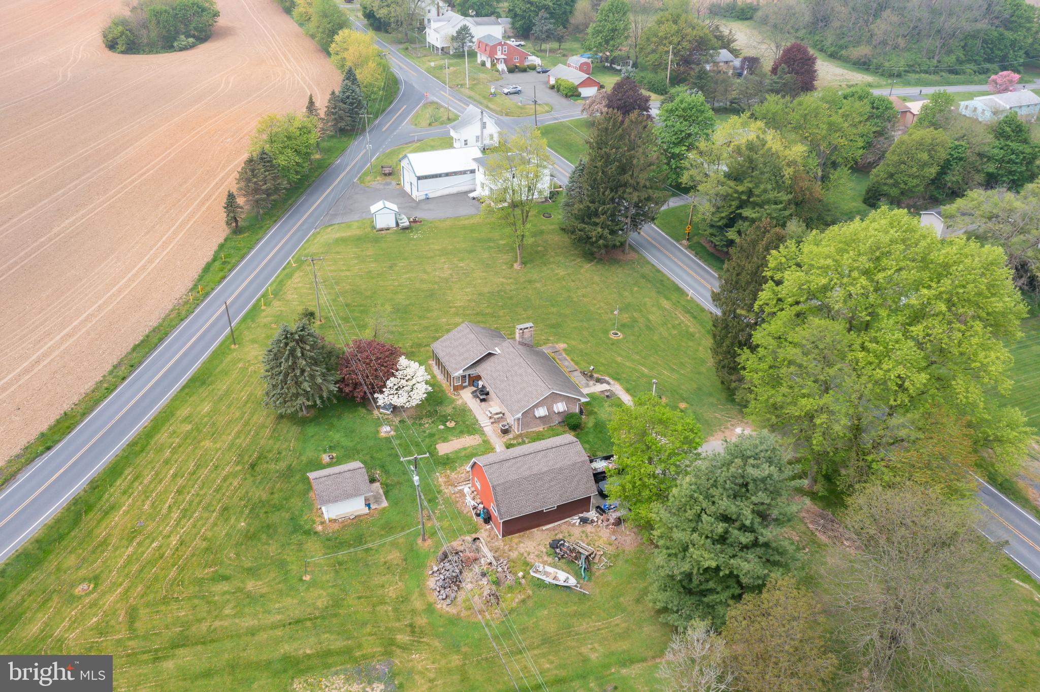 3422 Levans Road Allentown, PA 18104 - Photo 5 of 30 Gallery Image 5