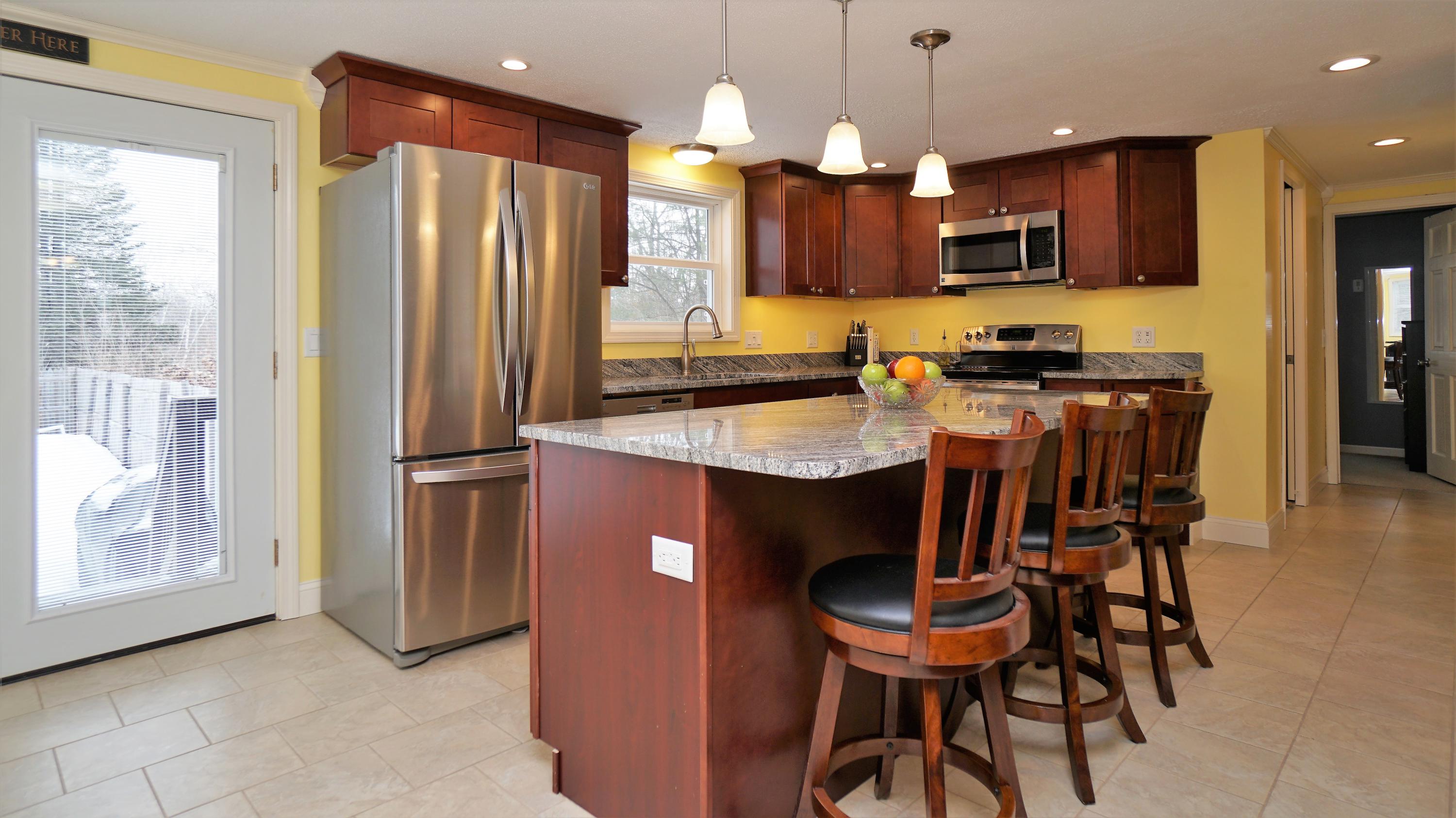 41 Skip Road Buxton, ME 04093 - Photo 2 of 41 Kitchen with beautiful appliances