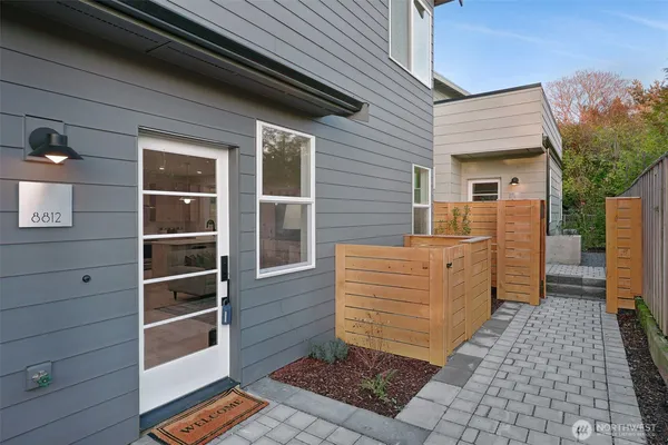 $749,000 | 8812 41st Avenue Southwest, Seattle, WA 98136