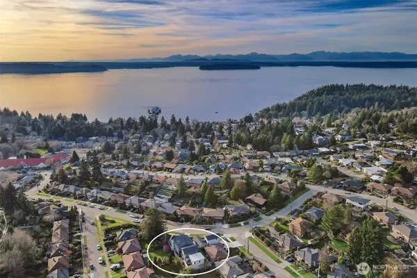 $749,000 | 8812 41st Avenue Southwest, Seattle, WA 98136