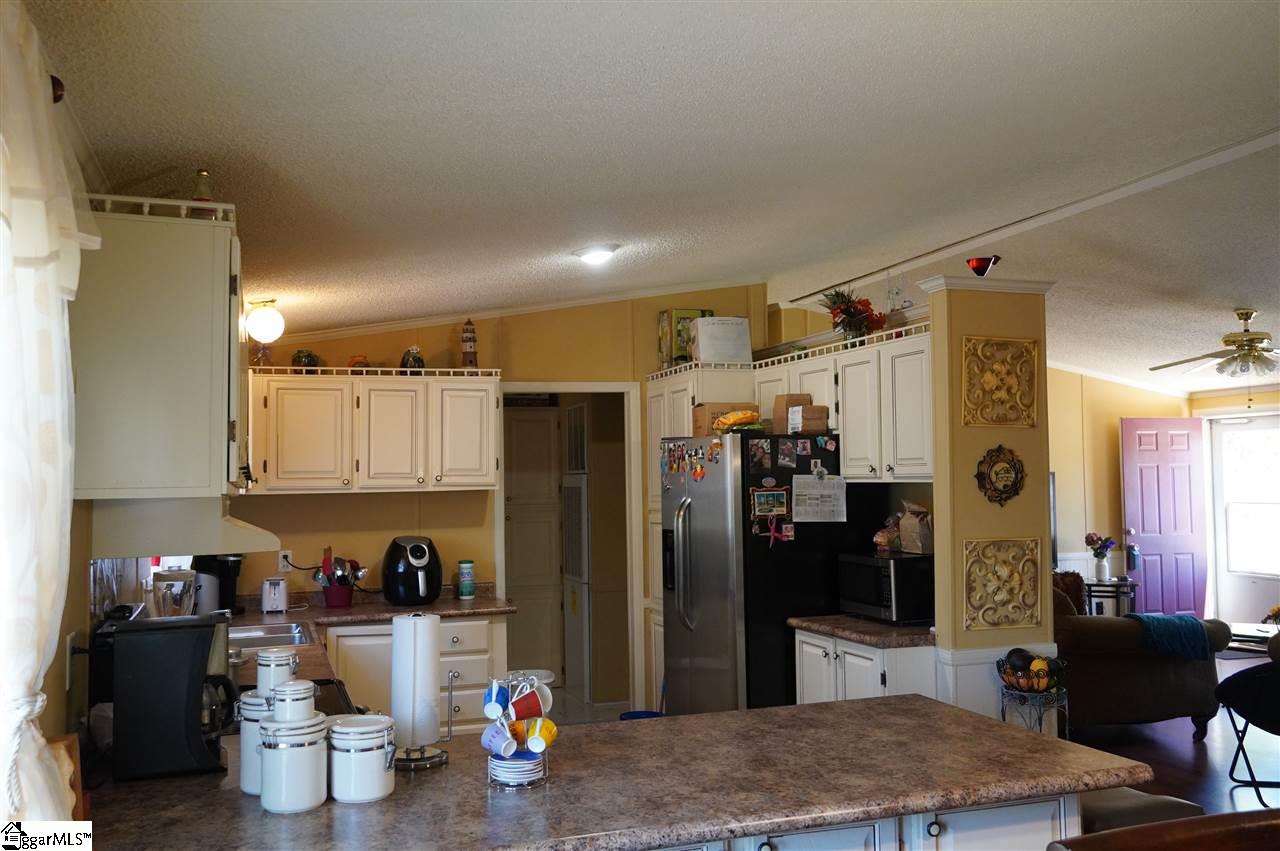105 Sagewood Court Fountain Inn, SC 29644 - Photo 11 of 24 Gallery Image 11