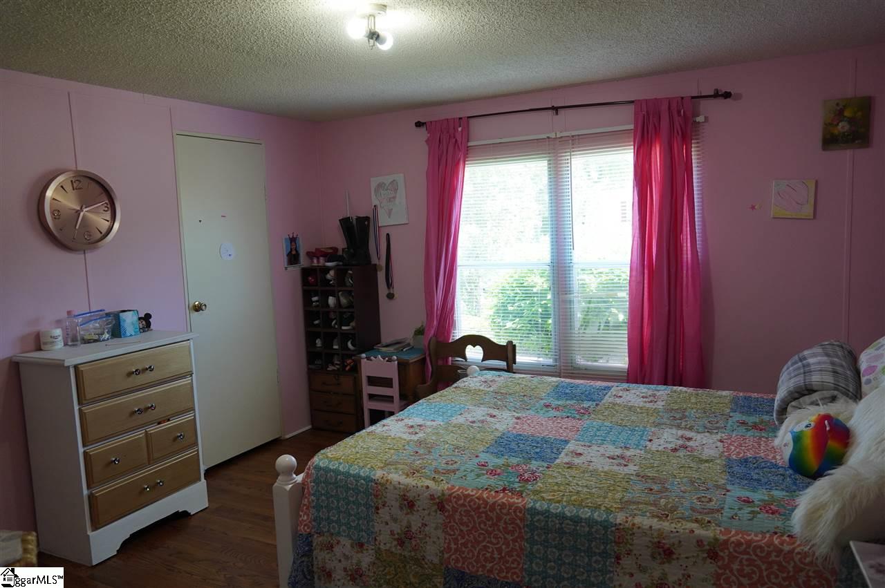 105 Sagewood Court Fountain Inn, SC 29644 - Photo 15 of 24 Gallery Image 15