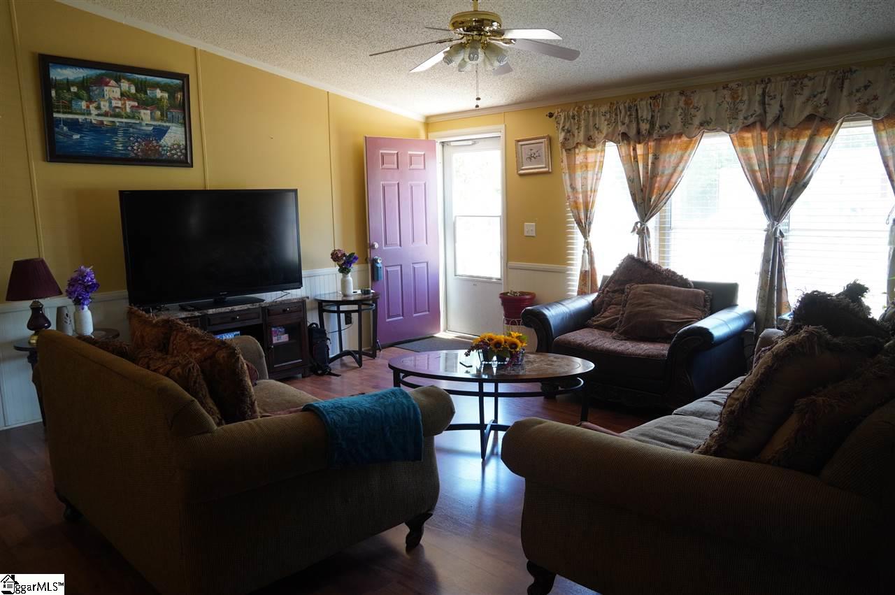 105 Sagewood Court Fountain Inn, SC 29644 - Photo 4 of 24 Gallery Image 4