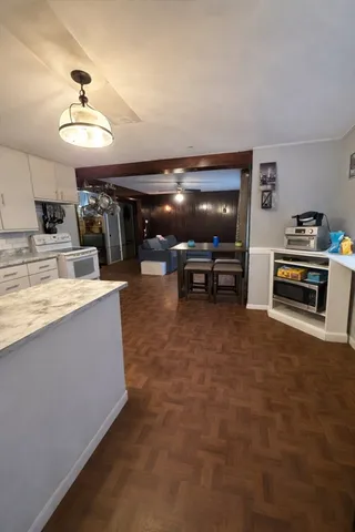 $269,900 | 389 West Main Street, Dudley, MA 01571