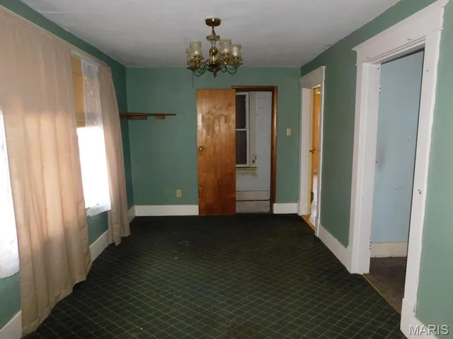 $30,000 | 2030 Illinois Avenue, Granite City, IL 62040