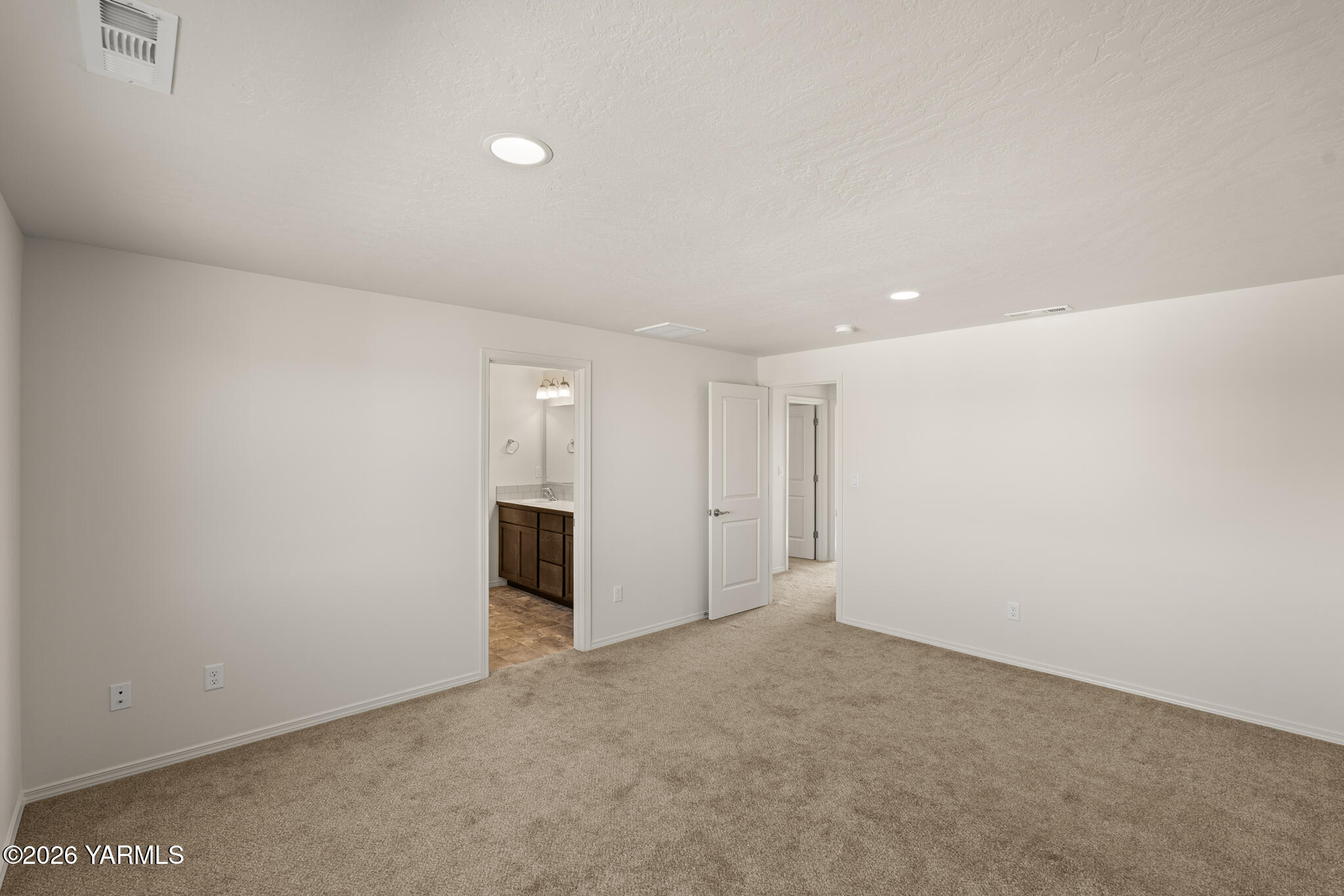 200 Rio Bravo Street Prosser, WA 99350 - Photo 20 of 33 DSM00042