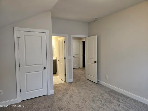 $2,800 | 102 Lennox Lane, Hampstead, NC 28443