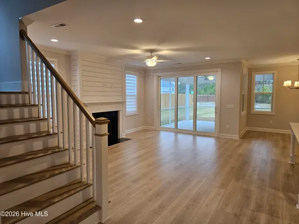 $2,800 | 102 Lennox Lane, Hampstead, NC 28443