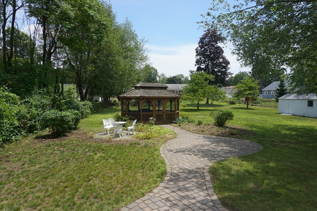 17 Doyle Avenue Springfield, MA 01104 - Photo 6 of 25 Gallery Image 6