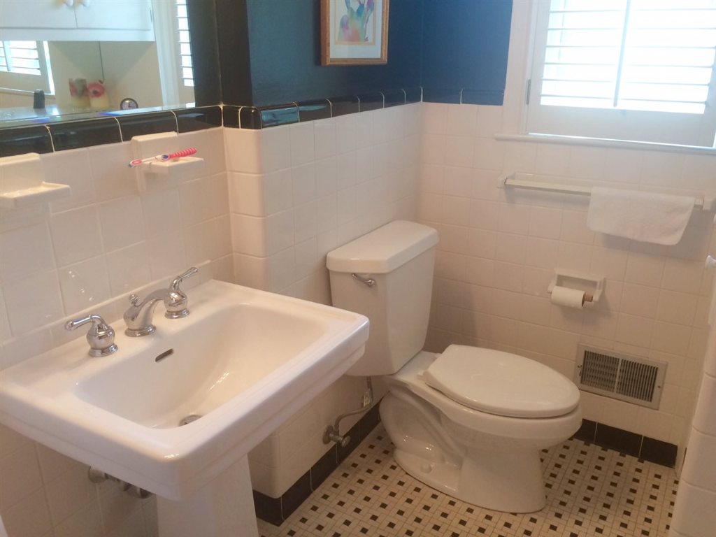 105 Lewis Road Clemson, SC 29631 - Photo 11 of 21 Gallery Image 11