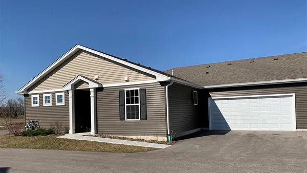 $321,990 | 6507 Juniper Drive, Wonder Lake, IL 60097