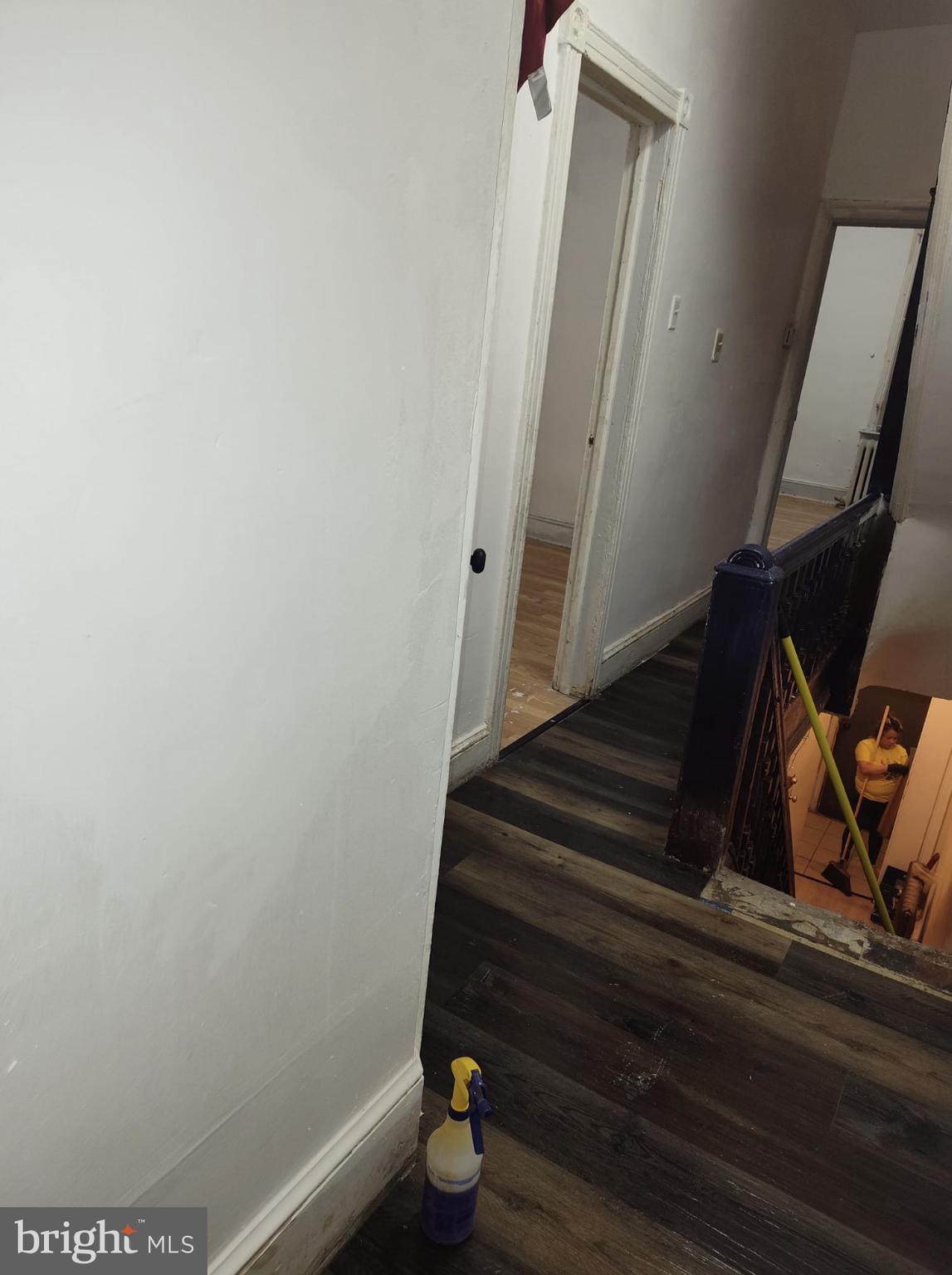 260 West Queen Lane Philadelphia, PA 19144 - Photo 24 of 34 a view of entryway