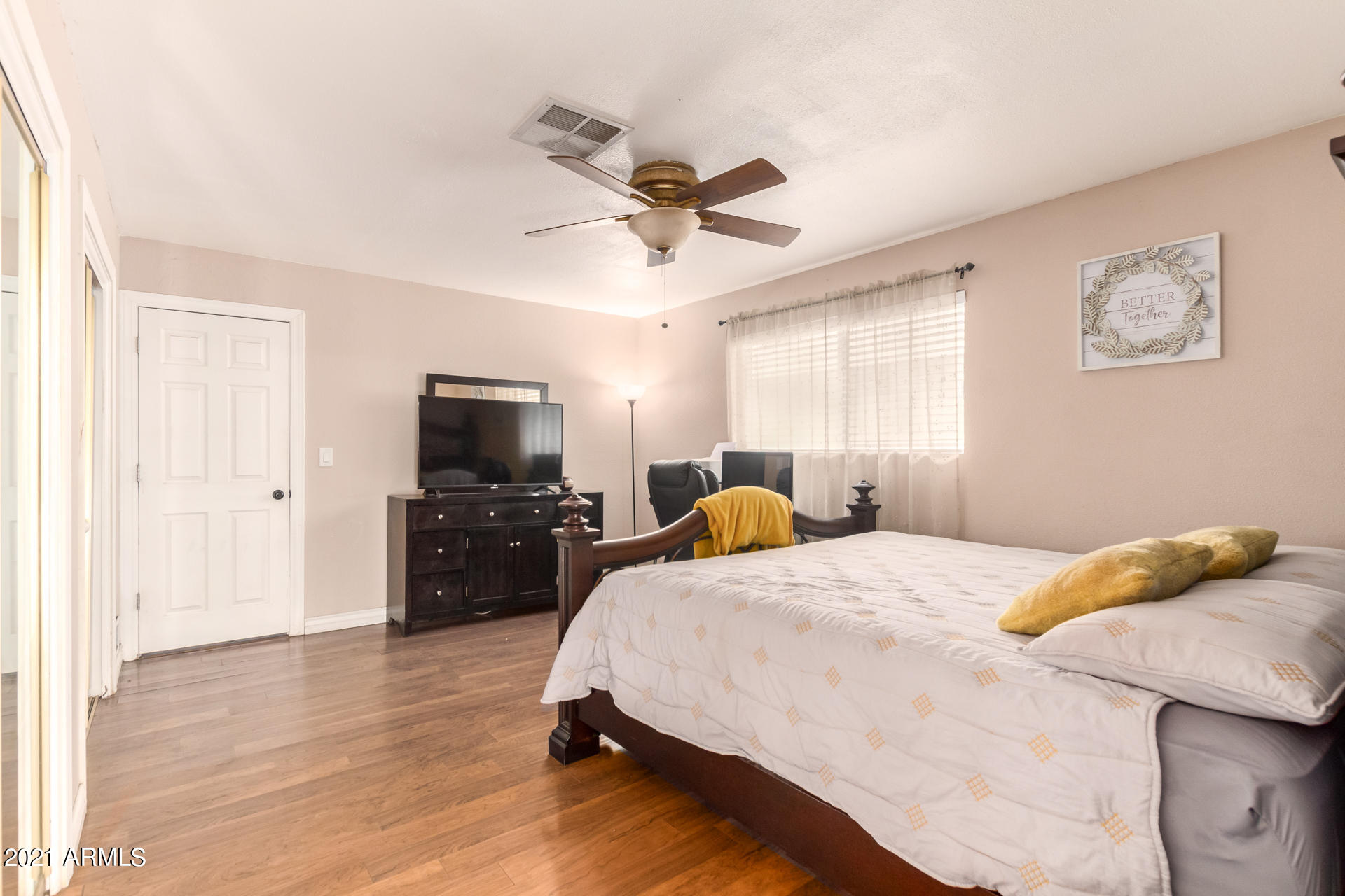 841 South Power Road Mesa, AZ 85206 - Photo 17 of 28 22-Power