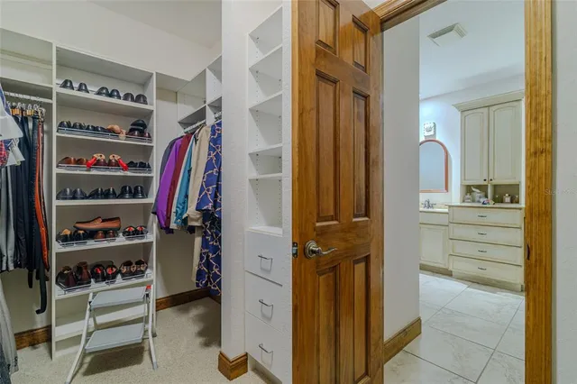 $895,000 | 5795 Southwest 43rd Place, Ocala, FL 34474