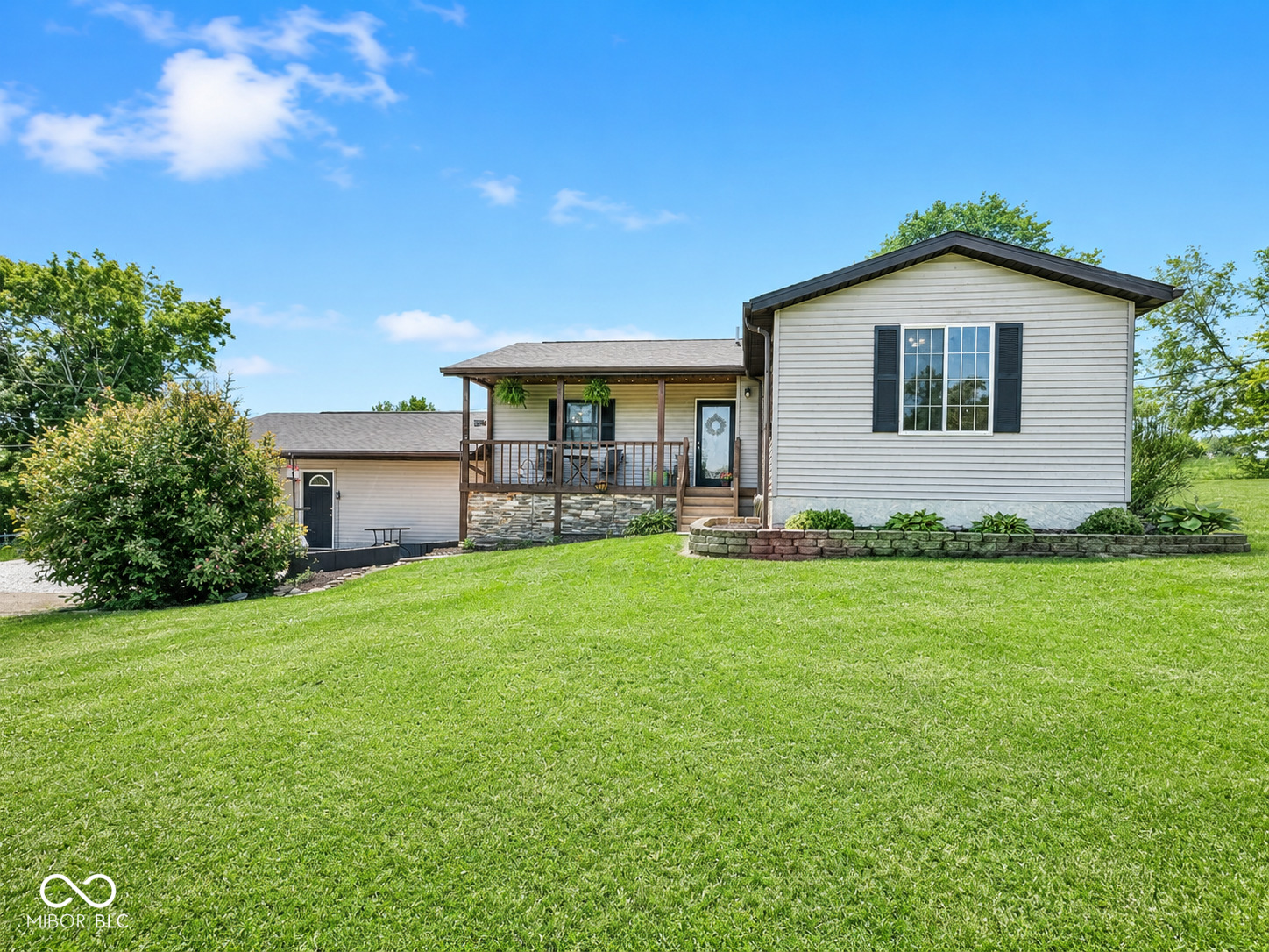 5507 Patricksburg Road Spencer, IN 47460 - Photo 1 of 33 Gallery Image 1