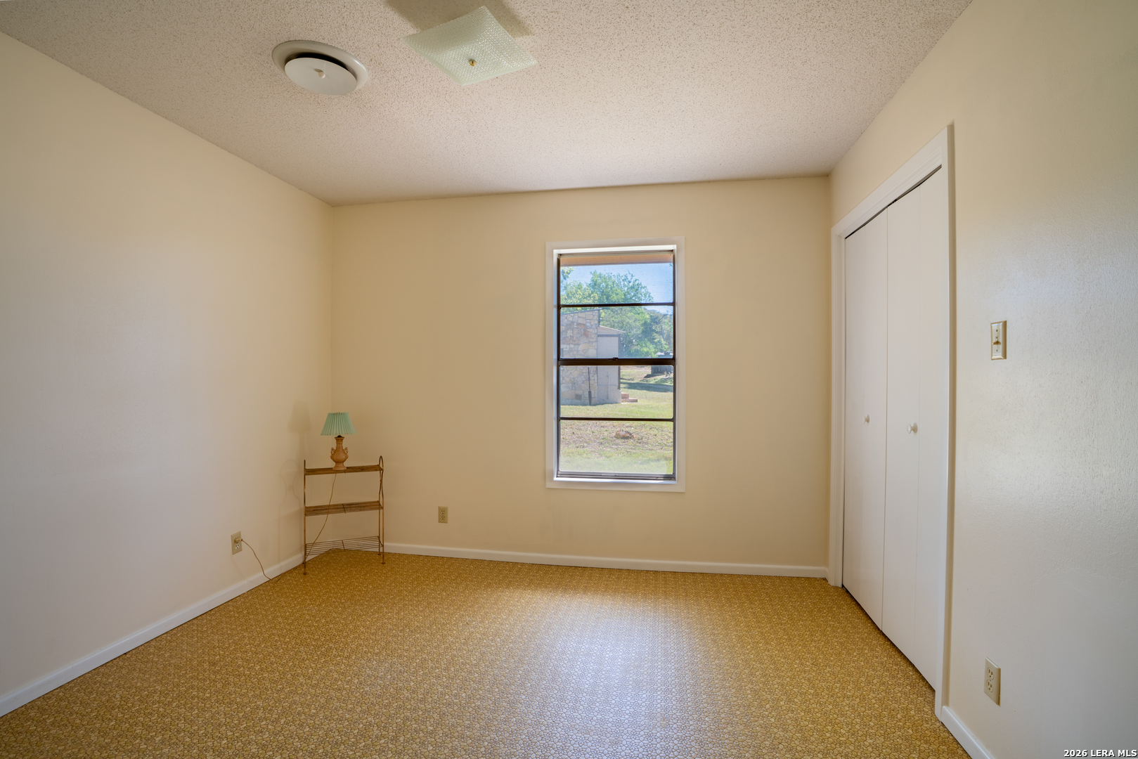 542 Ranch To Market 473 Comfort, TX 78013 - Photo 16 of 31 an empty room with windows
