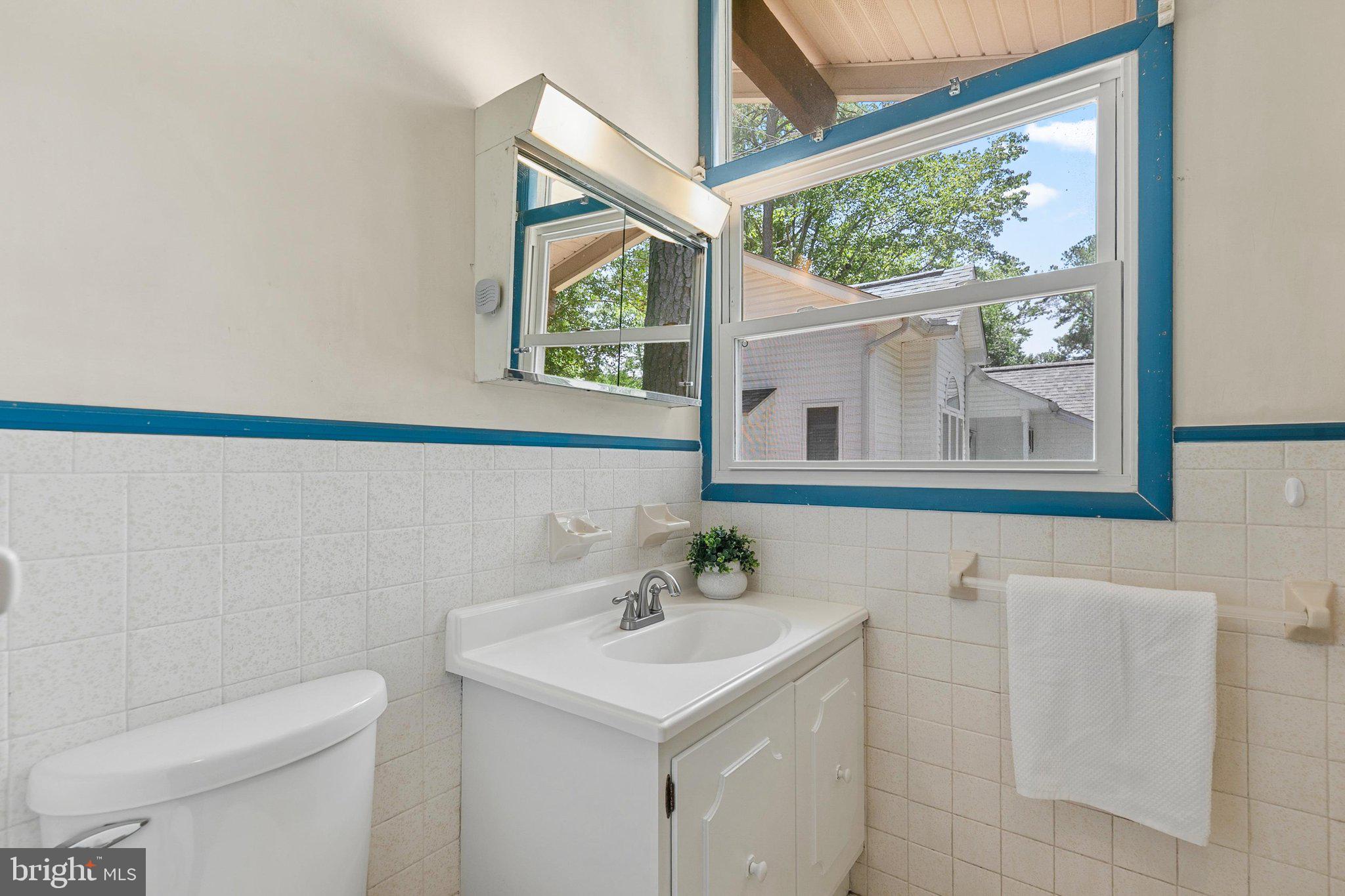 25 Seabreeze Road Ocean Pines, MD 21811 - Photo 21 of 56 Primary Bath