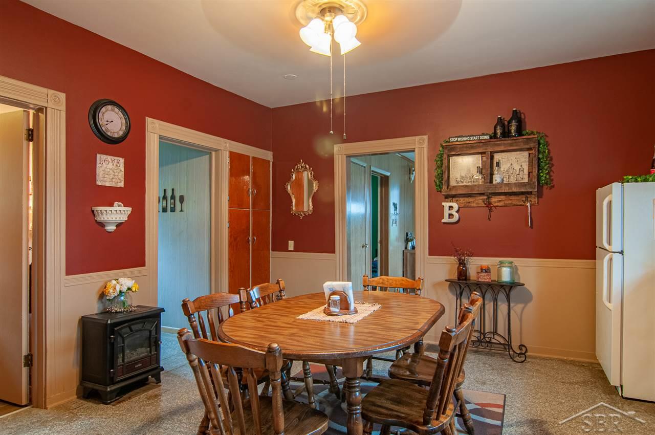 9203 West Saginaw Road Vassar, MI 48768 - Photo 5 of 14 31395507-4.JPG