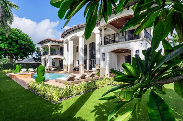 $5,995,000 | 4711 Northeast 25th Avenue, Fort Lauderdale, FL 33308