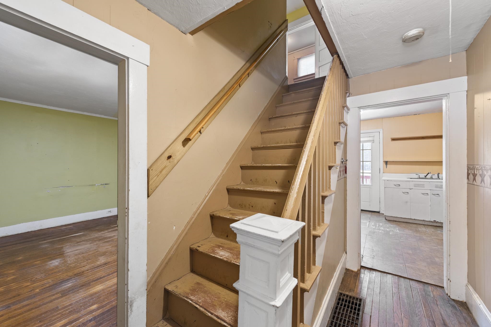 21 Mirror Lake Road Thornton, NH 03285 - Photo 5 of 32 Gallery Image 5