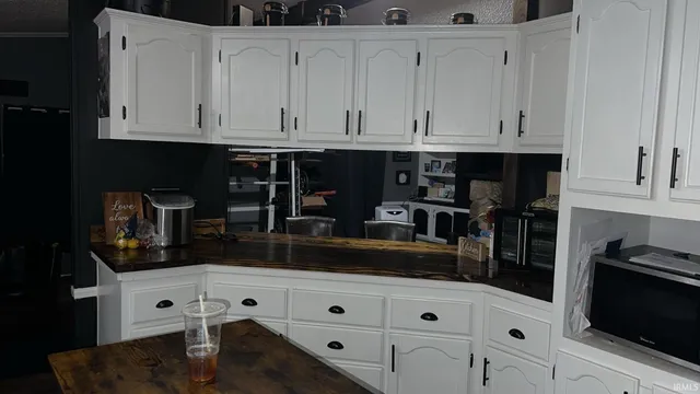 $230,000 | 8013 East 250 South, Pierceton, IN 46562