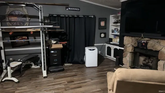 $230,000 | 8013 East 250 South, Pierceton, IN 46562