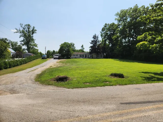 $230,000 | 8013 East 250 South, Pierceton, IN 46562