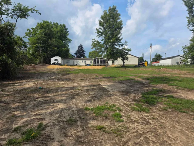 $230,000 | 8013 East 250 South, Pierceton, IN 46562