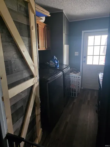 $230,000 | 8013 East 250 South, Pierceton, IN 46562