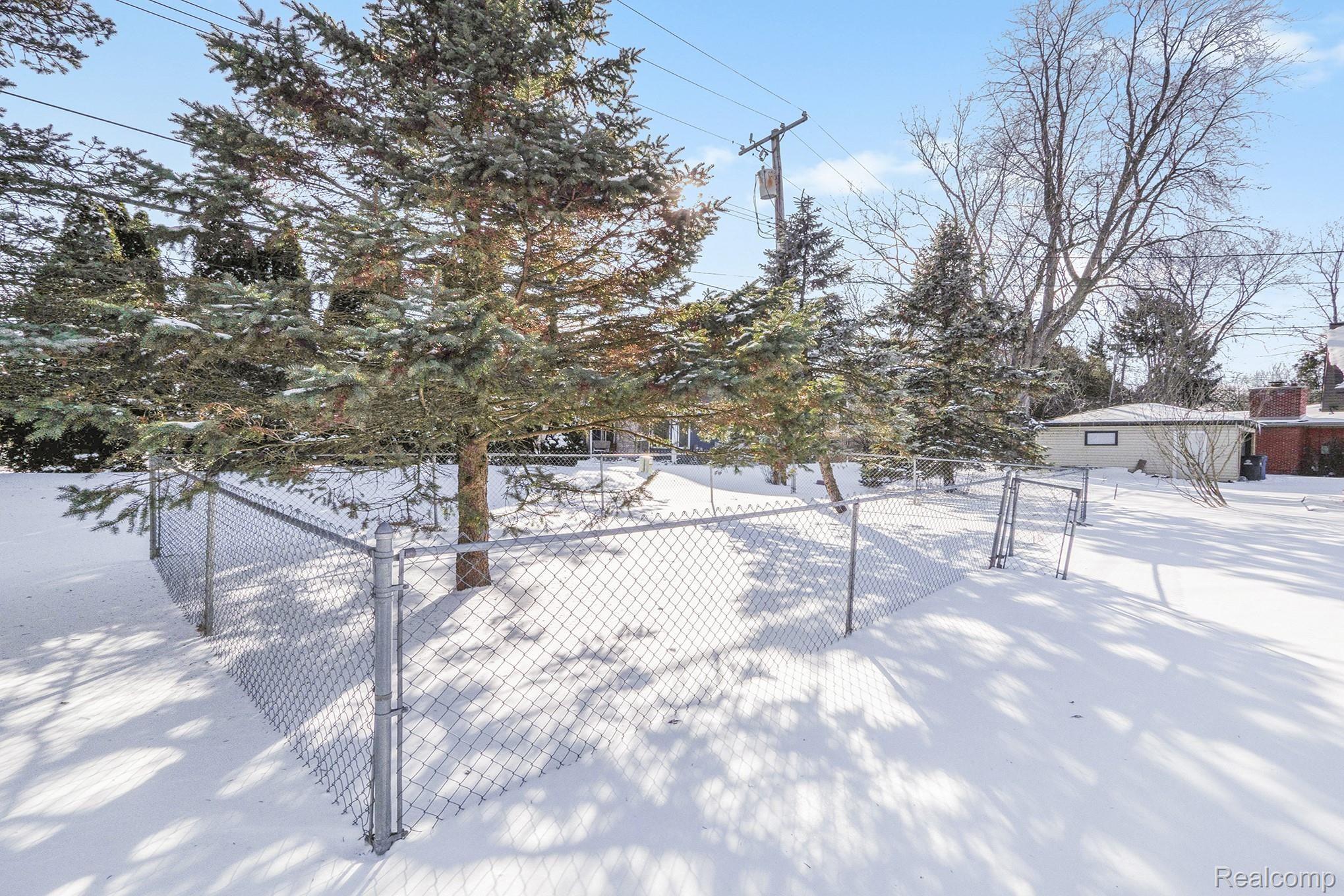 1829 Hanover Road Ann Arbor, MI 48103 - Photo 19 of 37 photo_49.jpg