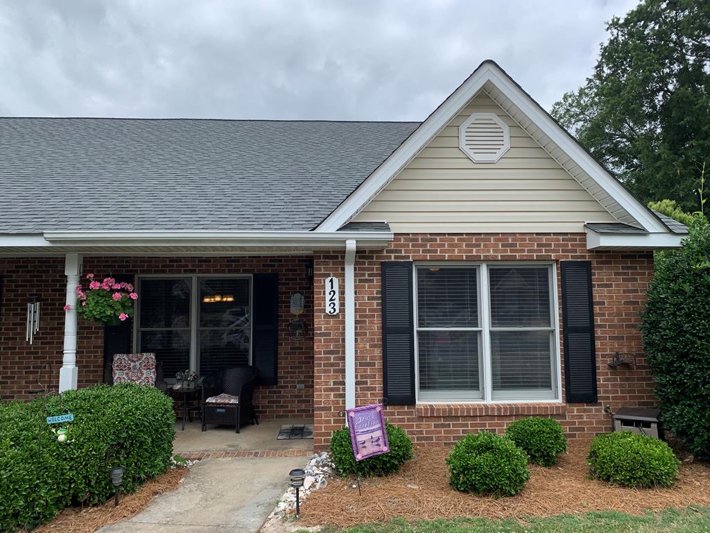 123 Timberwood Road Greenwood, SC 29646 - Photo 1 of 38 Gallery Image 1