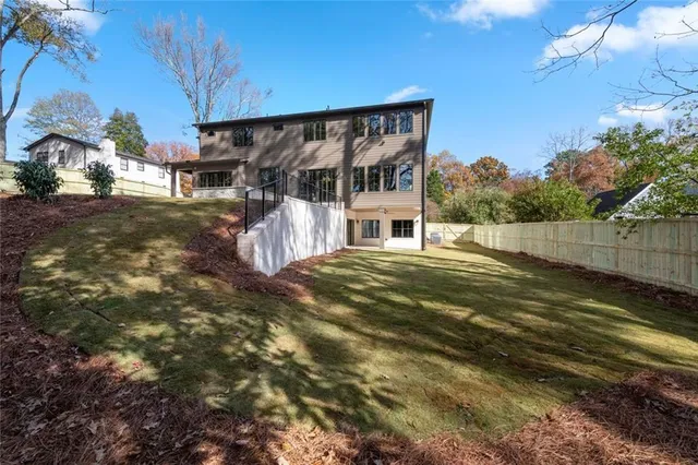 $2,675,000 | 1442 Cedarhurst Drive, Dunwoody, GA 30338