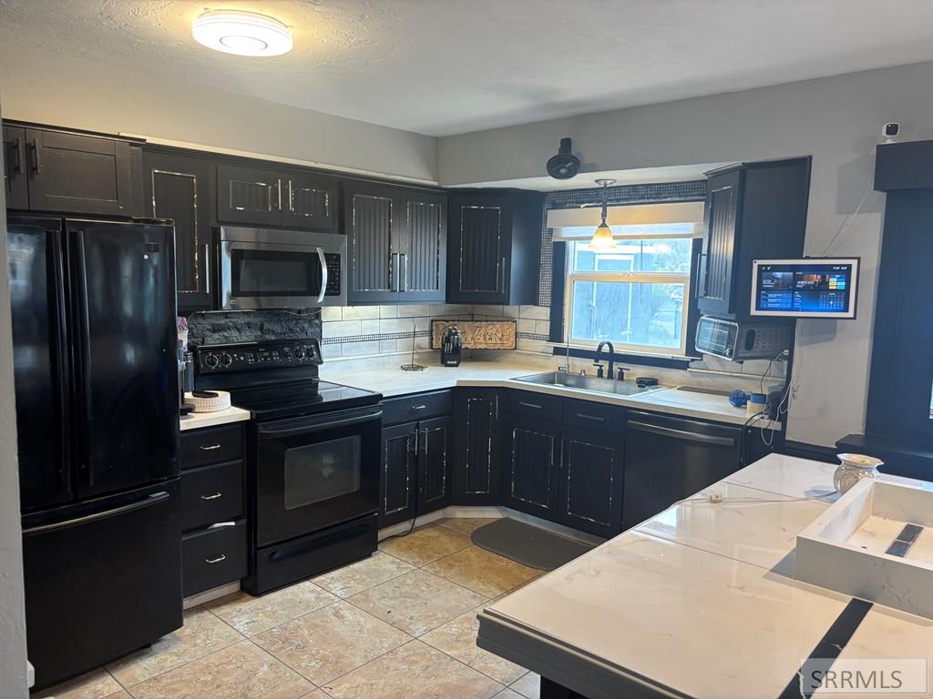 1985 Bittern Drive Ammon, ID 83406 - Photo 5 of 9