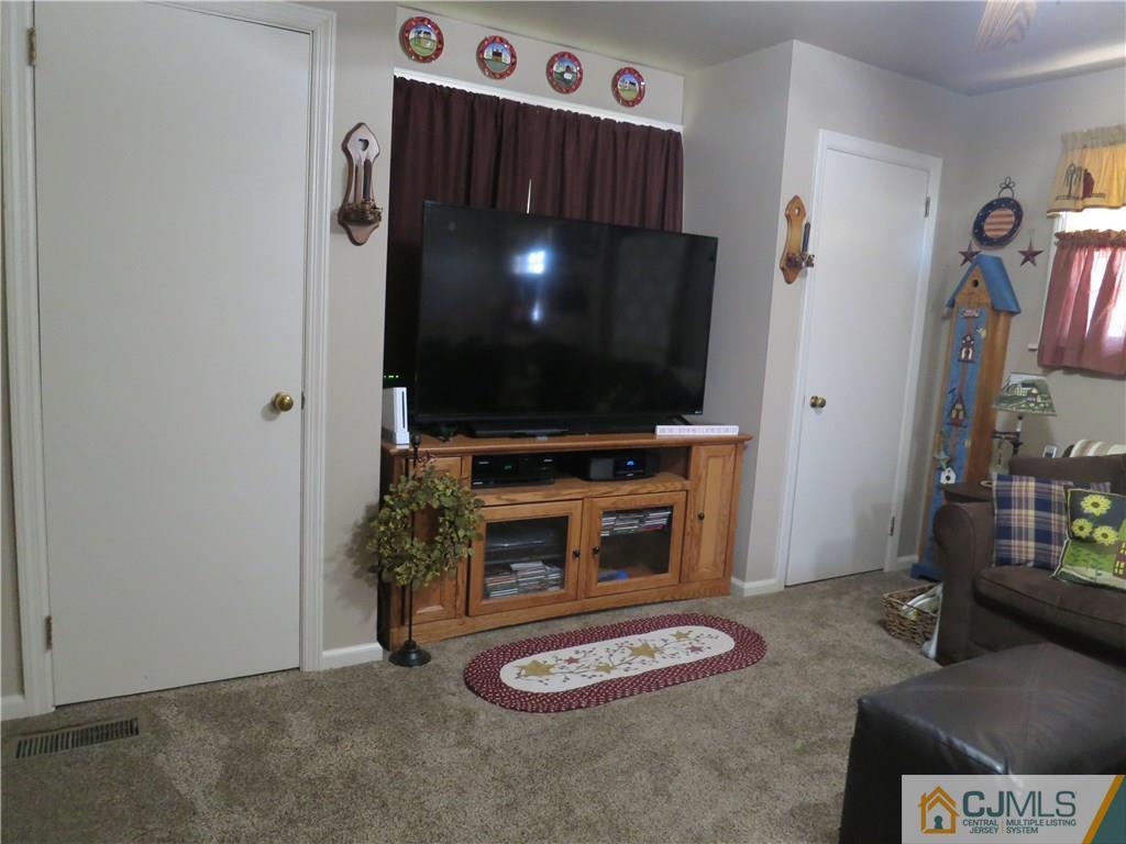706 2nd Street Dunellen, NJ 08812 - Photo 16 of 25 Gallery Image 16