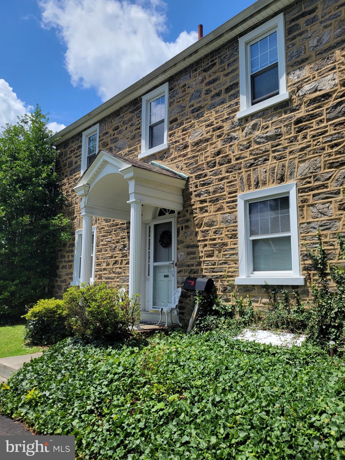 1078 Southampton Road Philadelphia, PA 19116 - Photo 2 of 19 Gallery Image 2