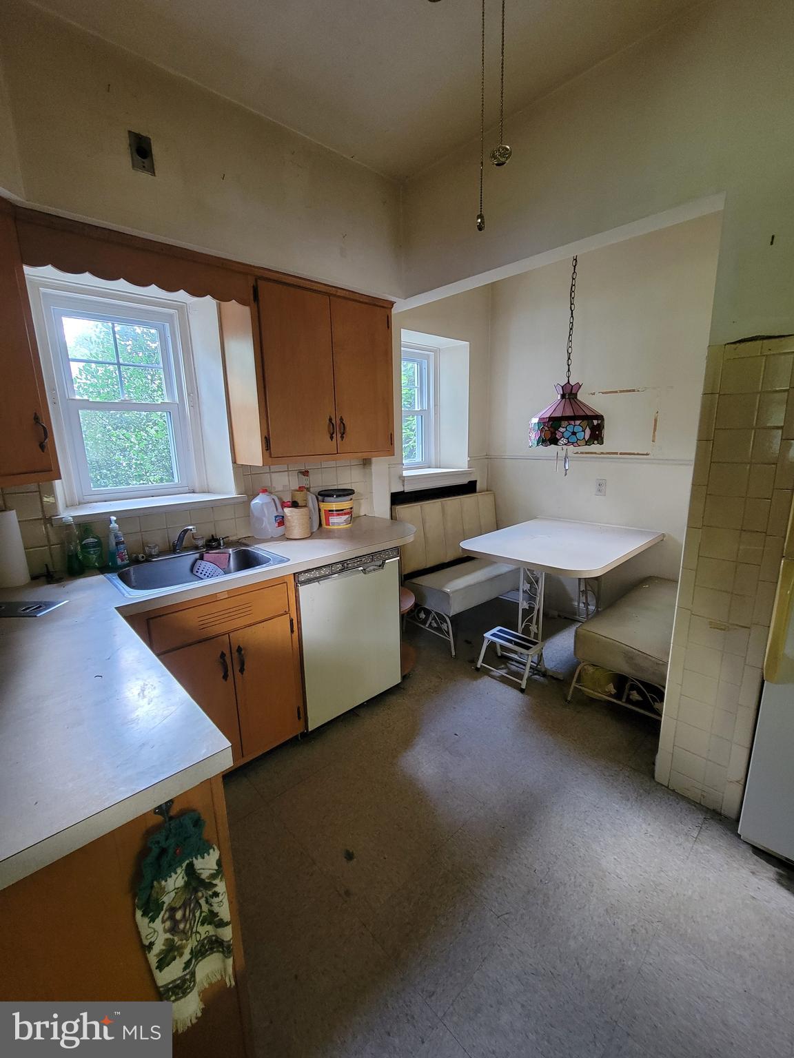 1078 Southampton Road Philadelphia, PA 19116 - Photo 11 of 19 Gallery Image 11