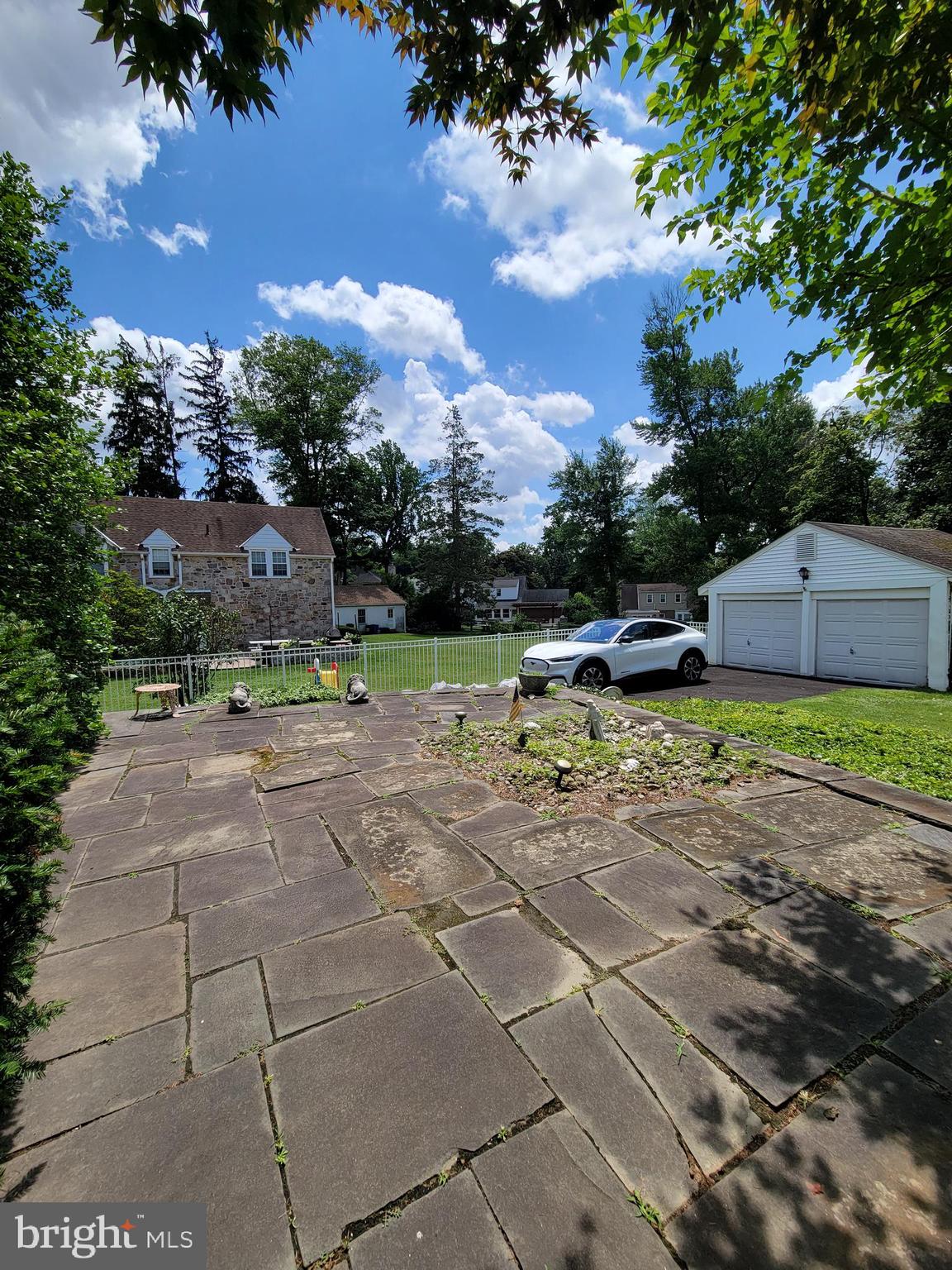1078 Southampton Road Philadelphia, PA 19116 - Photo 14 of 19 Gallery Image 14