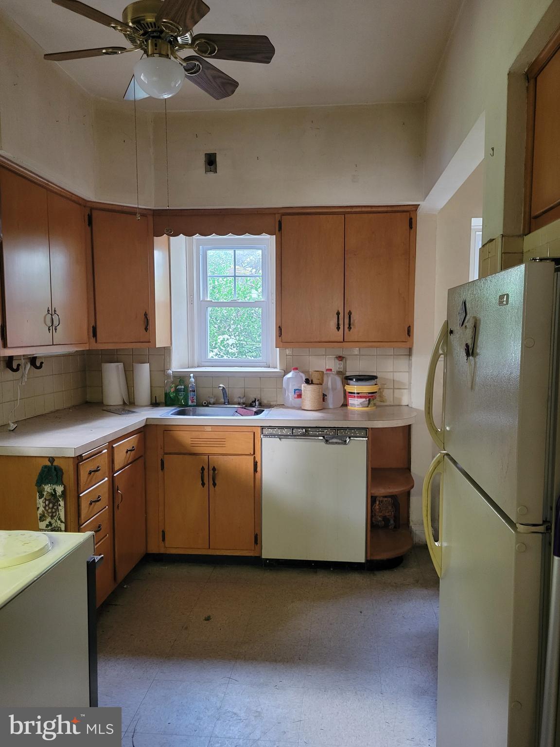 1078 Southampton Road Philadelphia, PA 19116 - Photo 10 of 19 Gallery Image 10