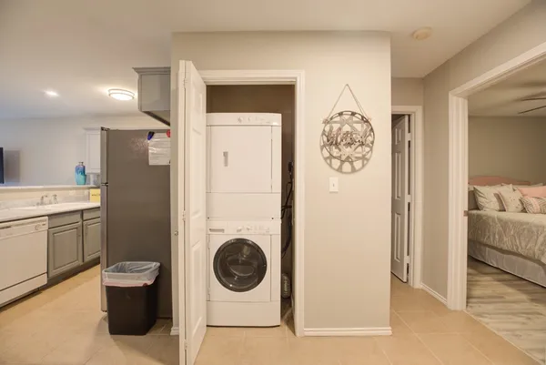 $375,000 | 730 East Mather Street, Unit J202, New Braunfels, TX 78130