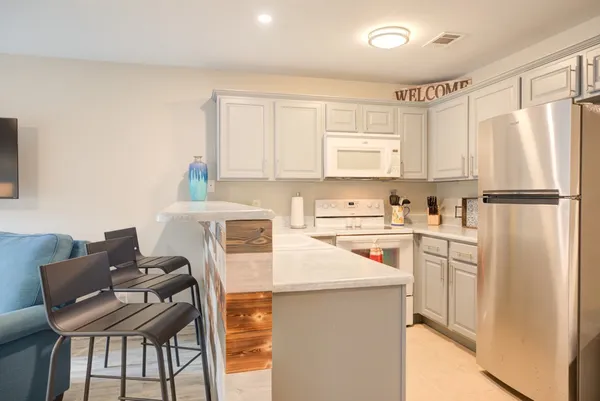 $375,000 | 730 East Mather Street, Unit J202, New Braunfels, TX 78130