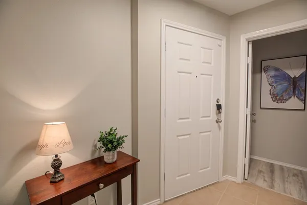 $375,000 | 730 East Mather Street, Unit J202, New Braunfels, TX 78130